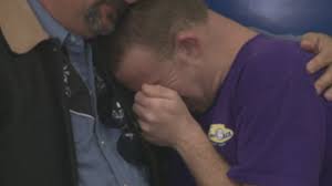 Tim Harris Gives Final Hug At Tim S Place Youtube