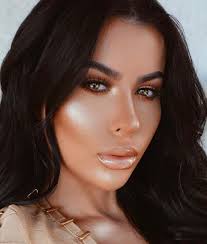 Jasmine Mclay (@jasmine_mclay)