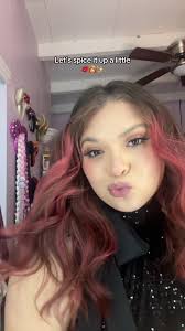 Pelo Rojo Como Roberta De Rebelde