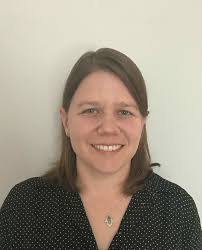 Emily Tully's Instagram, Twitter & Facebook