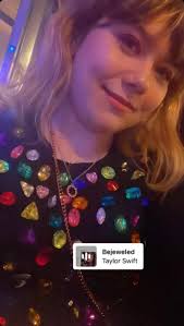 What are your favorite concert outfit ideas and eras?