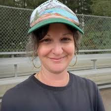 Kerry Hall's Instagram, Twitter & Facebook