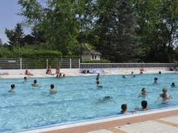 piscine a saint germain des fosses piscine aire de jeux aquatique piscine municipale