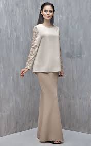 D' jari couture ingin memperkenalkan fashion baju yang mendapat sambutan di kalangan pelanggan. Baju Kurung Moden Pendek Lace