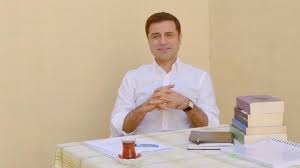Son dakika selahattin demirtaş haberleri için google özel arama'yı deneyin ›› selahattin demirtaş. 23 Barodan Demirtas I Serbest Birakin Cagrisi Son Dakika Haberleri