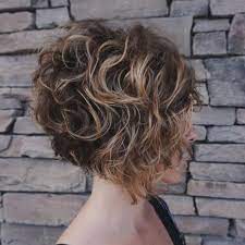 Stacked Inverted Curly Bob Short Curly Bob Hairstyles Curly Hair Styles Naturally Bob Hairstyles
