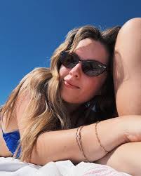 elayna (@elaynasisson) • Instagram photos and videos