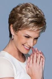 Alice Corrales's Instagram, Twitter & Facebook