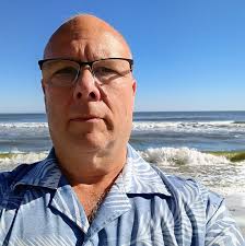 Eagles at Blue Heron Park feasting