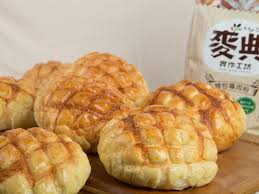 Pin By Christine Choo On 台 韓 日式甜麵包 Taiwanese Style Sweet Bread Sweet Bread Rolls Recipes Food