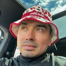 bryan.enrique Muriel 무리엘 (@be.muriel) • Instagram photos and videos