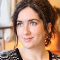 Merle Simons's Instagram, Twitter & Facebook