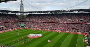 Der verein verteidigt vehement seinen standpunkt. Cool Gekontert 1 Fc Koln Reagiert Auf Kundigung Eines Fremdenfeindlichen Fans The Best Social Media De
