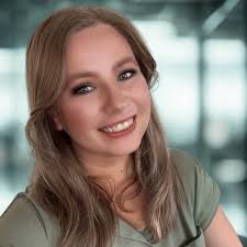 Couples boudoir photographer in Findlay?