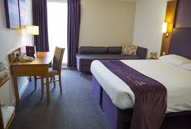 And with great transport links and the heathrow what are some of the property amenities at premier inn london heathrow airport t2 & t3 (bath road) hotel? Premier Inn Near Legoland Windsor Special Package