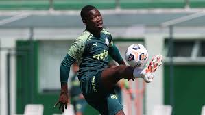 Um dos grandes protagonistas do palmeiras na atual temporada, camisa 5 não atuou na derrota para o river plate. Patrick De Paula Pede Desculpas Para Torcida Do Palmeiras Apos Quebra De Protocolo Gazeta Esportiva