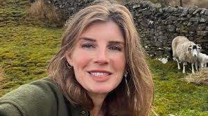 Amanda Owen's daughter Edith is her mini-me in first family photo since  split