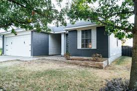 I've read about several ways to paint/brighten up the stone on a house, including just regular exterior latex paint, whitewashing, limewashing, mortar. How To Paint A Brick House And The Siding Love Renovations