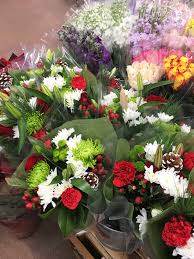 In addition to ebt, trader joe's also accepts cash, checks, credit cards, debit cards, gift cards, apple pay, google pay, and samsung pay. Christmas Place Cards From Grocery Store Flowers