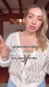 Styling Oversized Cardigans for Pear Shaped Size 8: Fashion Tips