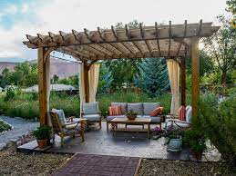Der geschützte platz im garten (. Pergola Aus Holz Selber Bauen Uberdachung Fur Ihre Terrasse