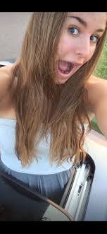 Elizabeth Rago's Instagram, Twitter & Facebook