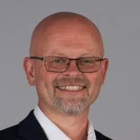 Ken Maslowski's Instagram, Twitter & Facebook