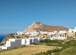 Karavostasi, hora (folegandros town) and ano meria. 10 Amazing Things To Do In Folegandros Greece Paulina On The Road