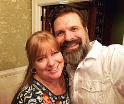 Devaughn Powell's Instagram, Twitter & Facebook