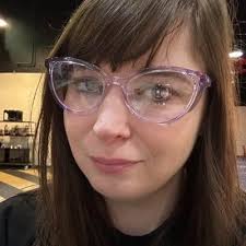 Erika Uzmann's Instagram, Twitter & Facebook