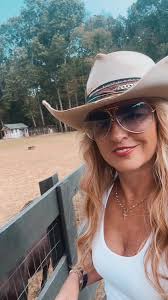 Jill Turner (@jill_turner720)