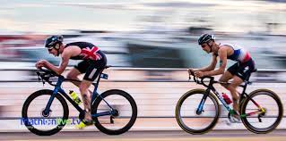 Vincent is currently prepping for the toky. Vincent Luis Edges Alistair Brownlee In Valencia Thriller Elite News Tri247 Com