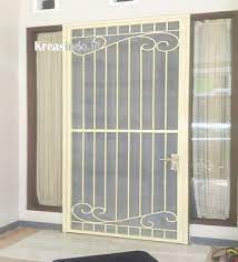 7 panel menggunakan harga 6 panel. Perbedaan Pintu Kasa Nyamuk Besi Stainless Dan Expanda Aluminium