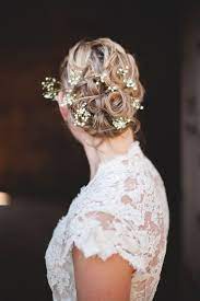 Festive San Antonio Wedding From In Tandem Snippet Ink Bridal Hair Buns Hairdo Wedding Wedding Hair Accessories