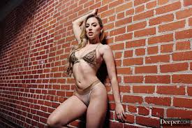 Blake Blossom Is a Submissive Who Brings Lindsay Lee to Her Master for a  Threeway - Fleshbot