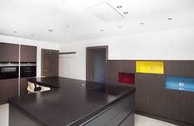 Laque Placage Et Granite Realisations Lug Cuisines Cuisine Sur Mesure Cuisine Placage