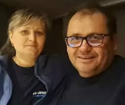 𝗘𝗲𝗻 𝗸𝗻𝘂𝗳𝗳𝗲𝗹 𝘃𝗼𝗹 𝟭𝟭 𝗷𝗮𝗮𝗿 𝘃𝗲𝗿𝘁𝗿𝗼𝘂𝘄𝗲𝗻 😍 Met 15  jaar ervaring bij Prinsenstichting en 11 jaar aan Ronalds zijde, weet Sanne  precies wat hij nodig heeft. Samen vormen ze een sterk duo