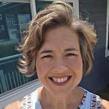 Congratulations to Jana Grant for receiving the Admin Paraprofessional of  the Year award for 2024-2025! Jana was recognized along with admin staff  who have served 5, 10, 15, 20, and 25 years in Forney ISD.