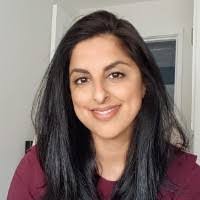 Samina Anwar's Instagram, Twitter & Facebook