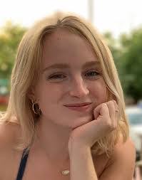 Cassidy Garner's Instagram, Twitter & Facebook