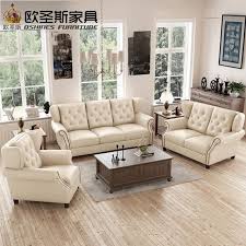 Davor macht sich ein holztisch in truhenform mit messinghenkeln schön. Account Suspended Sofa Design Wohnzimmer Sofa Sofa Set Designs