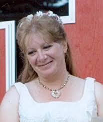 Lisa Doty's Instagram, Twitter & Facebook