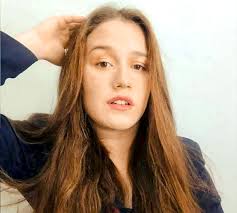 Adolescentes de 14 e 15 anos lançam livro de ficção “O Rei e suas Crianças” 