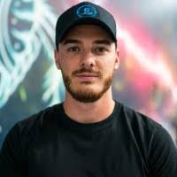 Jason Kresser's Instagram, Twitter & Facebook