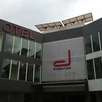 D Boutique Hotel G08 Jalan Dengkil Centre Point Taman
