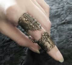 Silver models silver sets of sets. Pin By Evy Havlik On Things For My Wall Armor Ring Metal Clay Jewelry Beautiful Jewelry