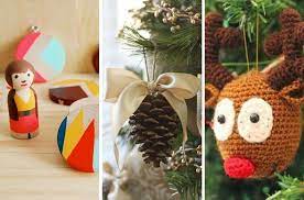 One of my favorite memories as a child is receiving gifts that my parents made for me. 35 Of The Best Diy Homemade Christmas Decorations To Make