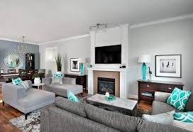 Wohnzimmer Turkis Grau Wohnideen Nuancen Braun Kamin Wandbilder Turkise Tischlampen Teal Wohnzimmer Familienzimmer Einrichtung Wohnen