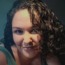 In case you need a little something scary to watch this weekend 🍿🎃