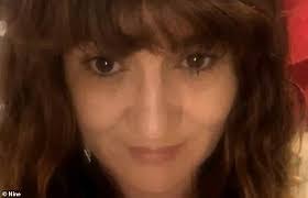 Vicky Burns's Instagram, Twitter & Facebook